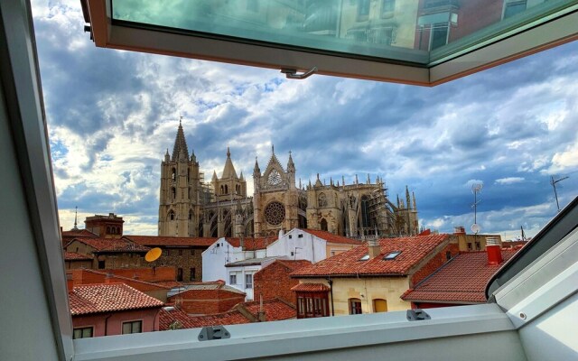 Studio In Leon, With Wonderful City View And Wifi