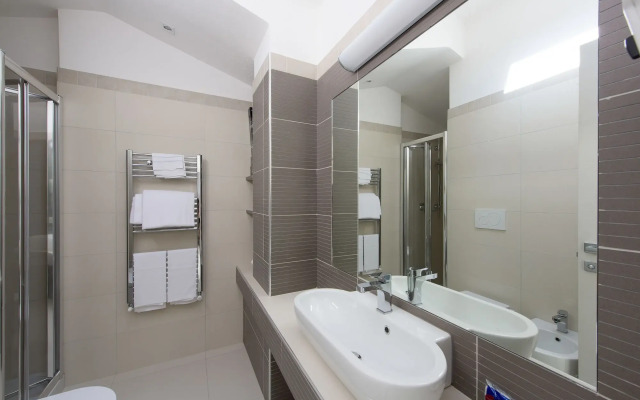 Hotel Capri & Residence