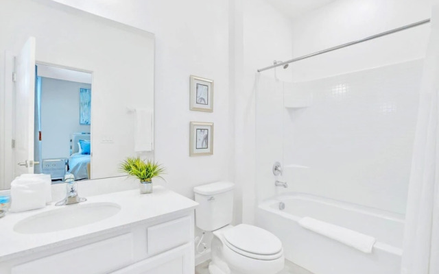 15br Mansion - With Pool Hot Tub Netflix