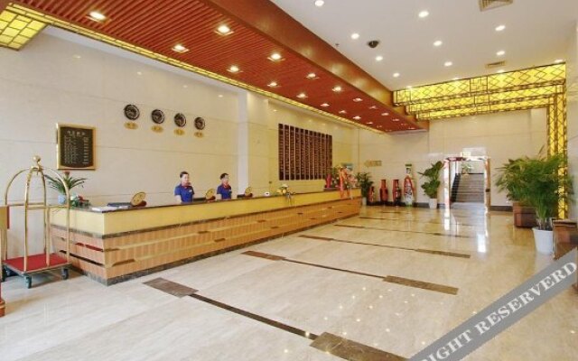 Chengzhong Blue Sky Hotel