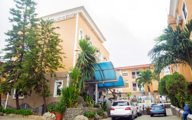 Presken Hotels @ Opebi, Lagos