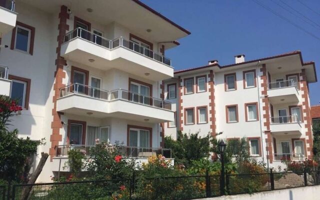 Ugurevler Apart