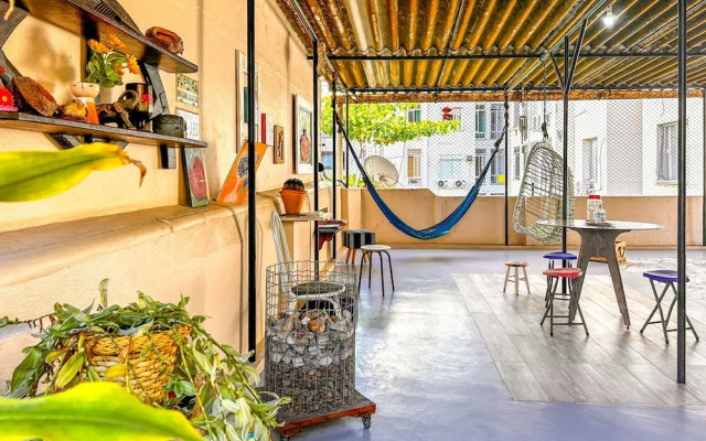 Timo Apto 350m da Praia de Copacabana RJ