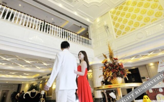Royal Holiday Hotel (Wuyan Military District Headquarters Branch)