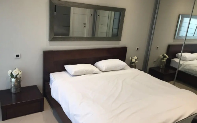 La Palmora Suites