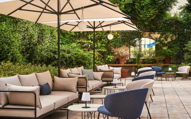 Hotel Le Versailles