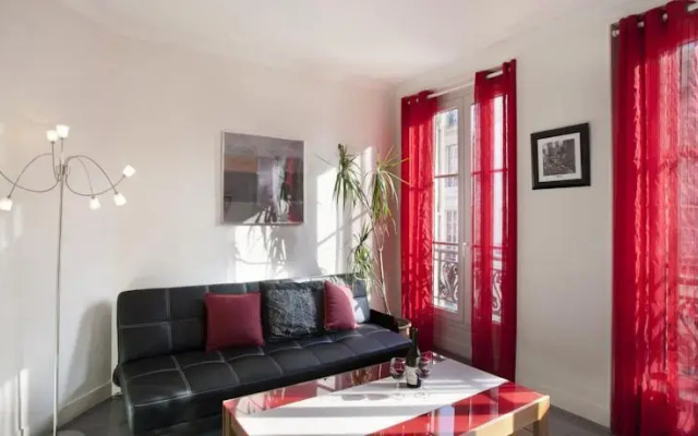 Bourse Apartment