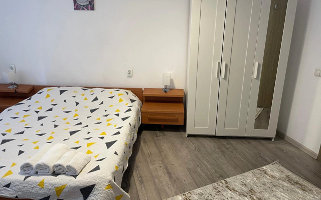 Studio Piata Amzei NR.1 (8 D)