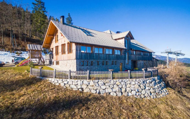 Gostišče in Penzion Stari Vrh