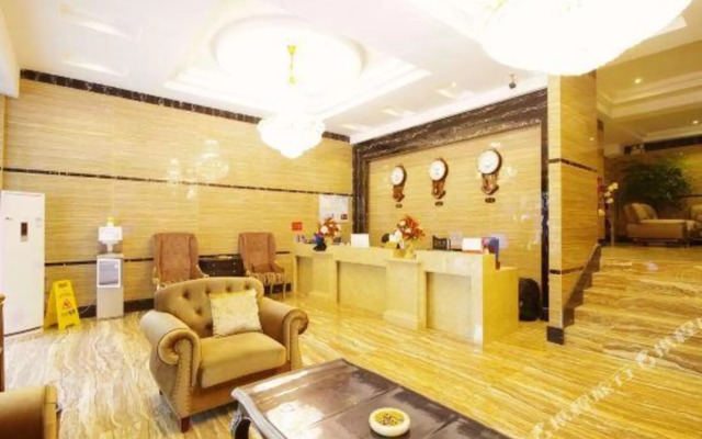 Yibin Rongzhou Holiday Hotel (Guanying Ancient Street)