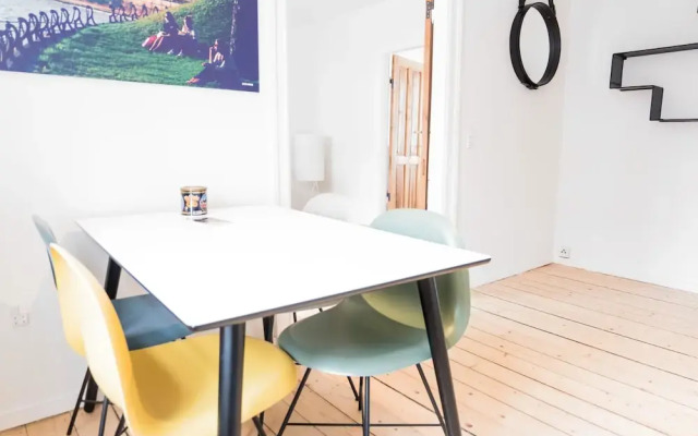 Spacious and Cool 1-bed in Gadekvarteret