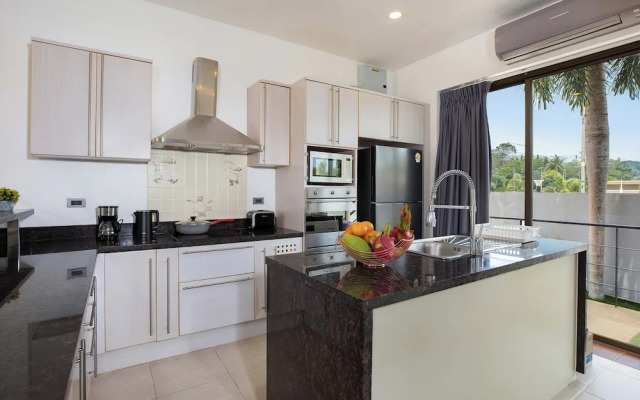 Modern 3BR Pool Access Villa Argent 6