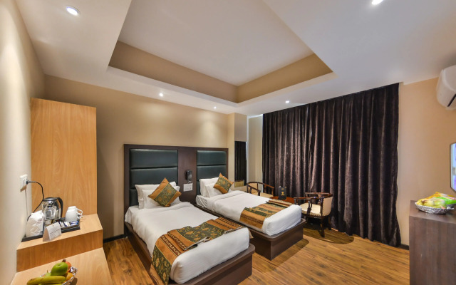 Hotel Golden Leaf Kashmir