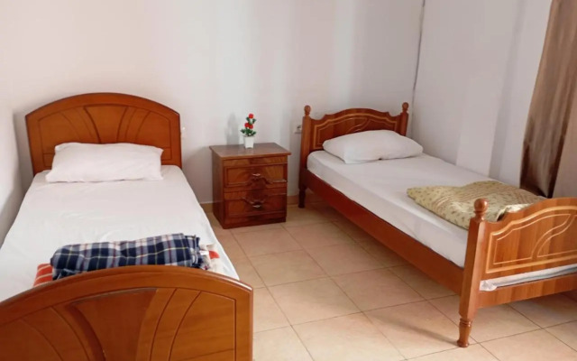 All Stars Hostel In Tirane
