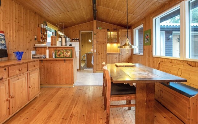 6 Person Holiday Home in Højby