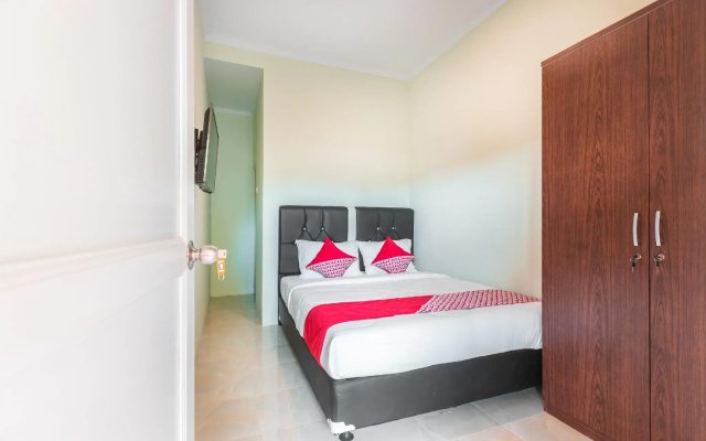 OYO 3132 Mahkota Sivali – Guest Rooms – Jakarta
