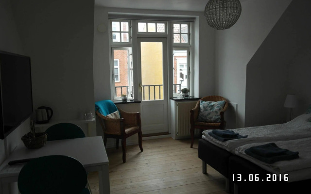 Sweethome Guesthouse