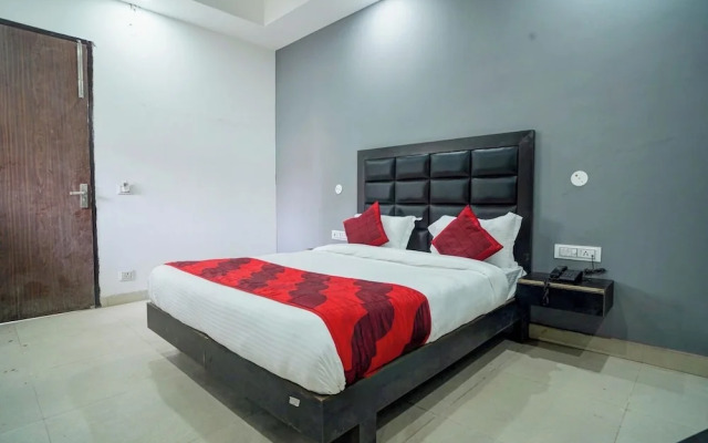 Hotel Pingla Residency