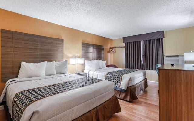 Rodeway Inn Farmington