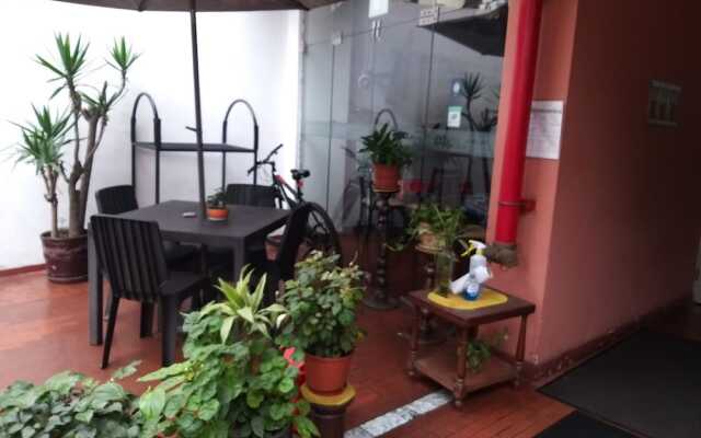 Suite Service Apart Hotel