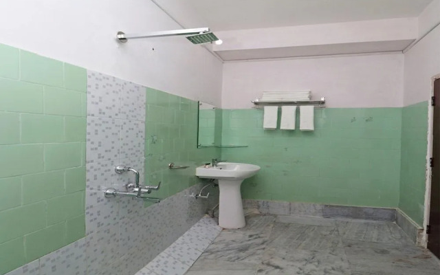 OYO Rooms International Hospital GS Road