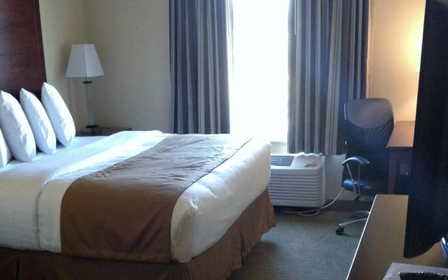 Cobblestone Hotel & Suites - Knoxville