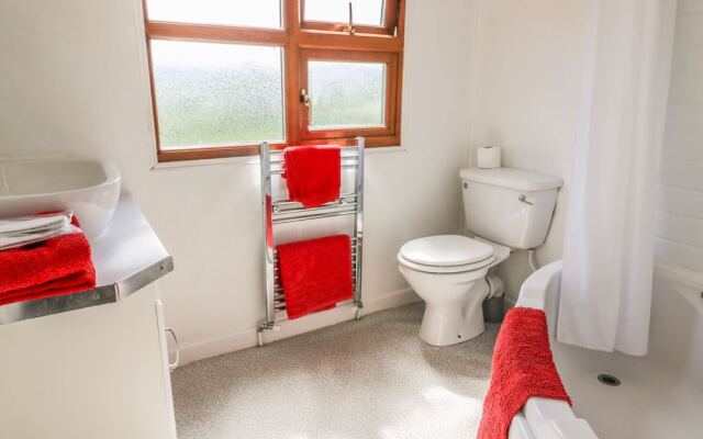 Quakerfield Lodge
