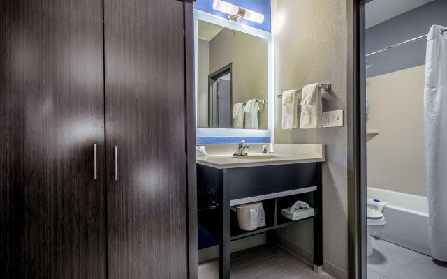 Best Western Plus Bowling Green