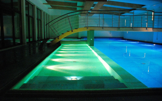 Dwór Kombornia Folwark