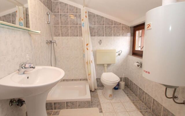 Apartment 297