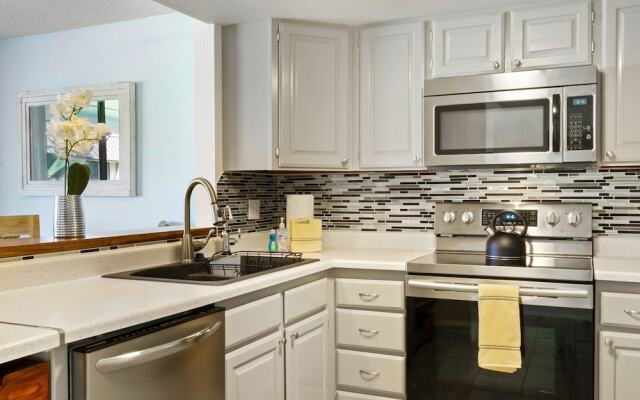 Big Island White Sands Village by Coldwell Banker Island Vacations
