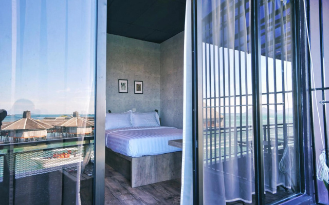 Cube Bed Station - Hostel – Guest Rooms – Semporna