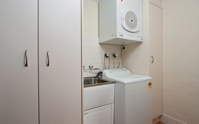 Yachtsmans Rest, Unit 1/37 Victoria Parade