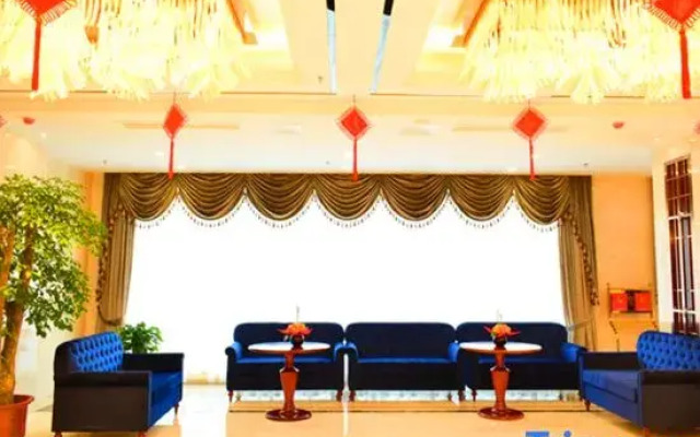 Taiyuan Zhicheng Heping Hotel (Xiayuan Park Times City)