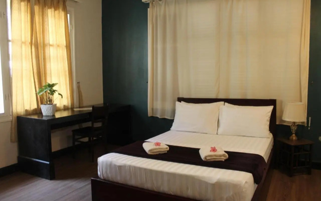 Frangipani Villa-60s Hotel