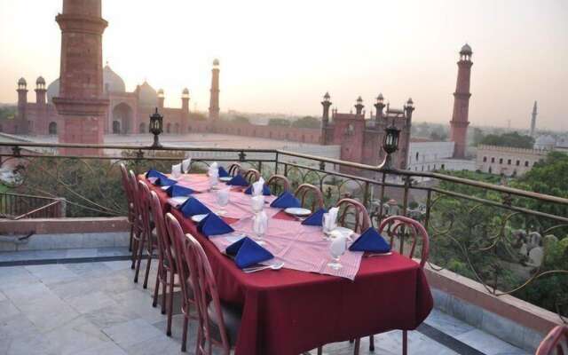 FortVista Eatery & Lodges Lahore