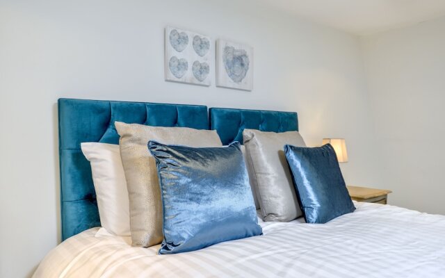 Scotgate House by Vose Nights