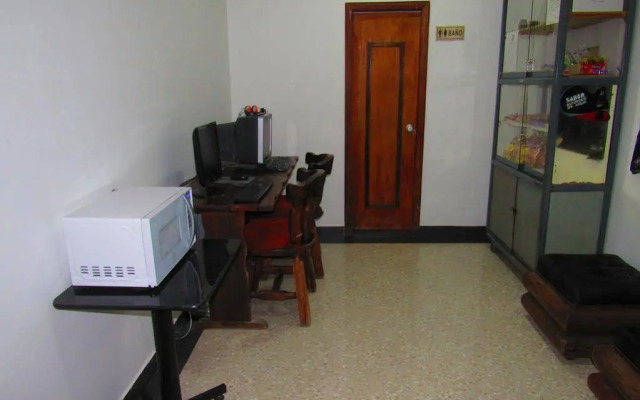 Hostal Internacional - Hostel