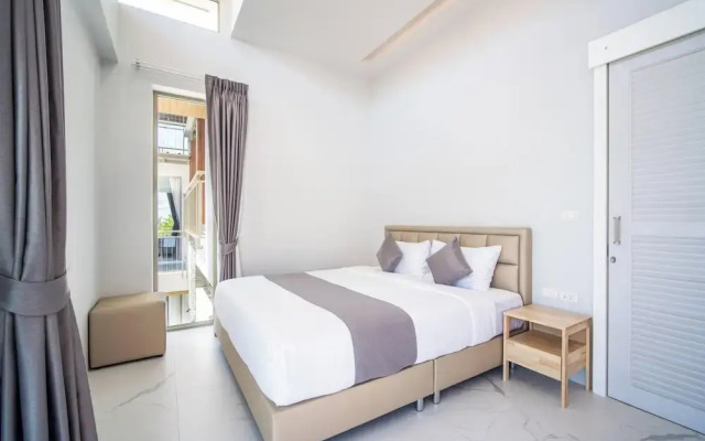 Classic Modern Pool Villas Rawai 3BR