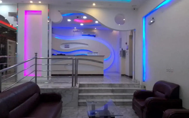 Naama Alshmal