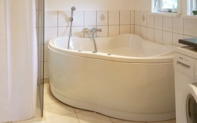 Luxurious Holiday Home in Hovedstaden With Hot Tub