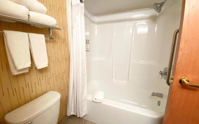 Holiday Inn Express Hotel & Suites Plymouth by IHG