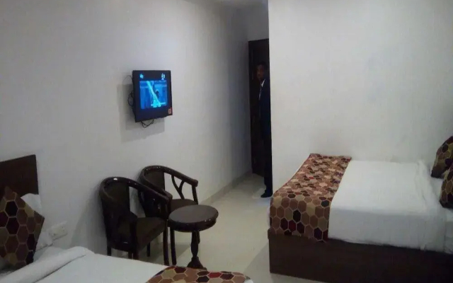 Hotel Delux Inn