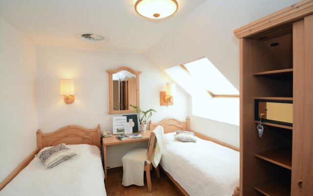 Hotel & Restaurant Braunstein - Pauli´s Stuben