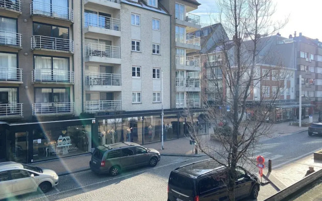 Apartment in Nieuwpoort With sea Beach