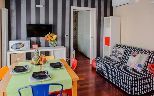 Shopping Deangeli Apartment - Hintown