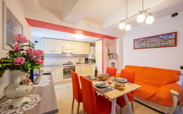 Casa Rondinelle in Castelveccana Old Town