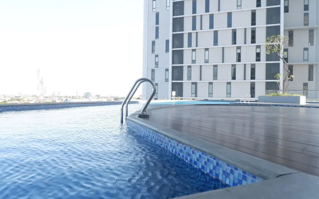 Strategic 1BR Apartment The Linden Connected to Marvell City Mall