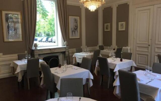 Les Terrasses de lEnclos - Enclos de lévêché