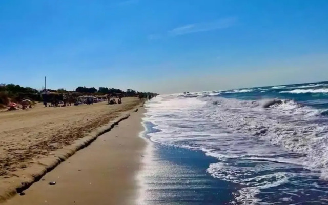 Studio in Marbella Beachfront With Pool